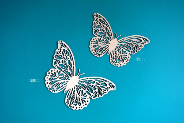 Trio de papillons en bois