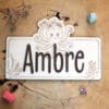 Pancarte de chambre en bois à mettre sur une porte, personnalisé avec prénom, animal et thème gravé.