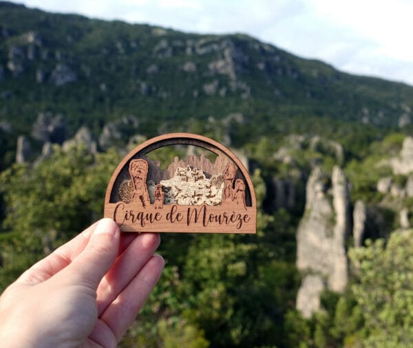 Magnet du Cirque de Moureze en bois