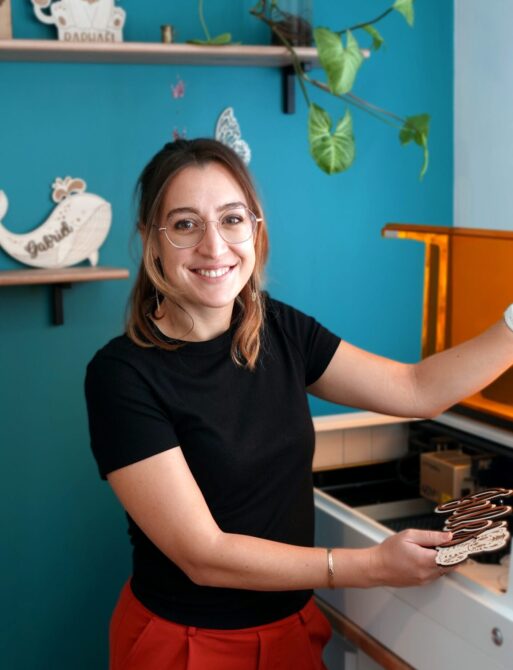 artisane gravure laser sur bois à Clermont-l'Hérault savoir-faire