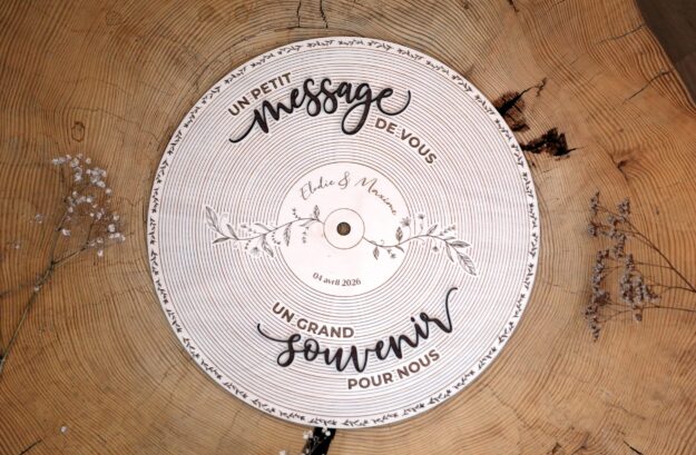 realisation sur mesure vinyle en bois gravé et personnalisé mariage